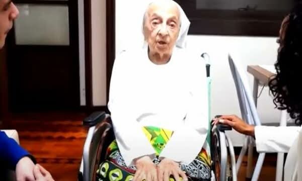 Vdes personi më i vjetër në botë  ishte 116 vjeç