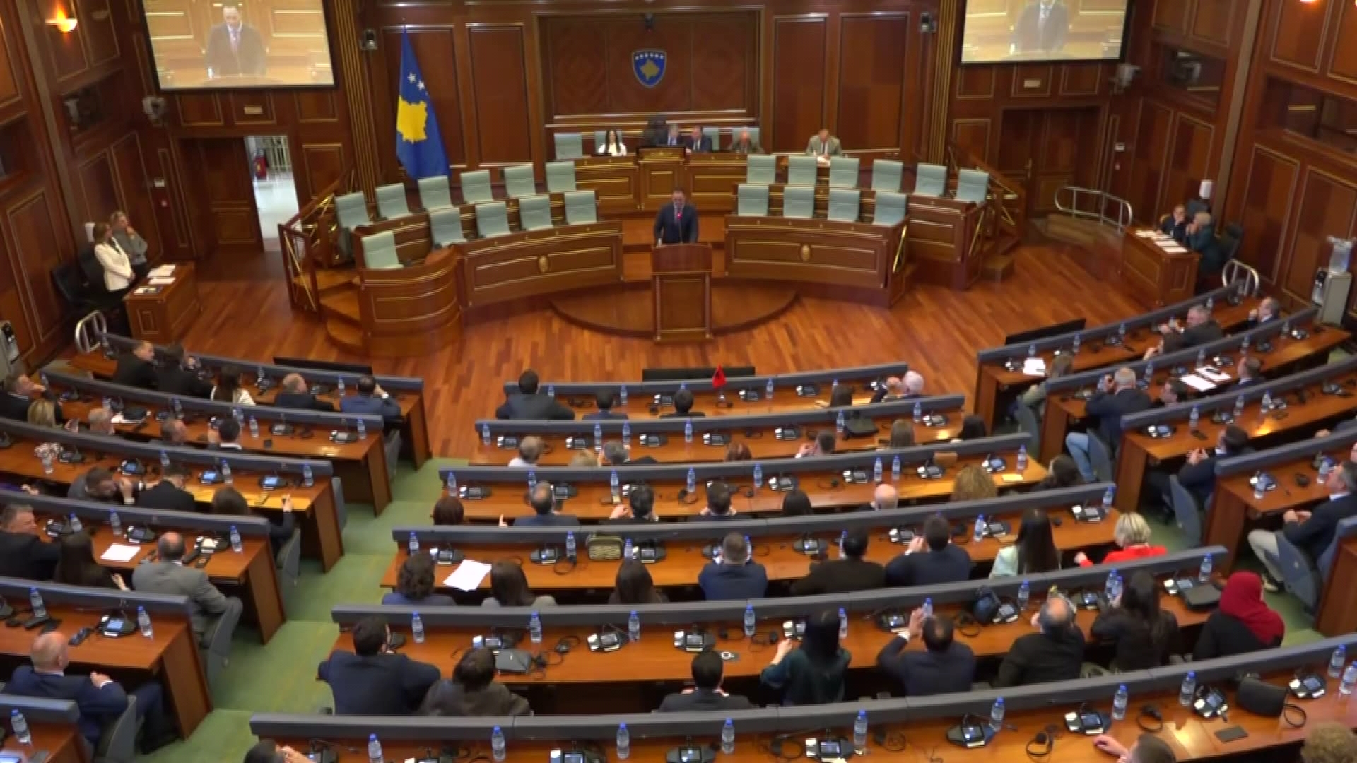Kuvendi  nëntë dështime radhazi  Vetëvendosje kërkoi votim të fshehtë  opozita e refuzoi