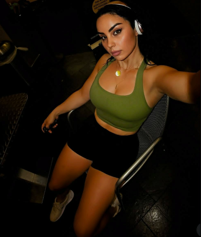 linda halimi lajmerohet nga palestra ekspozon linjat ne top forme 6a95c5d970b44