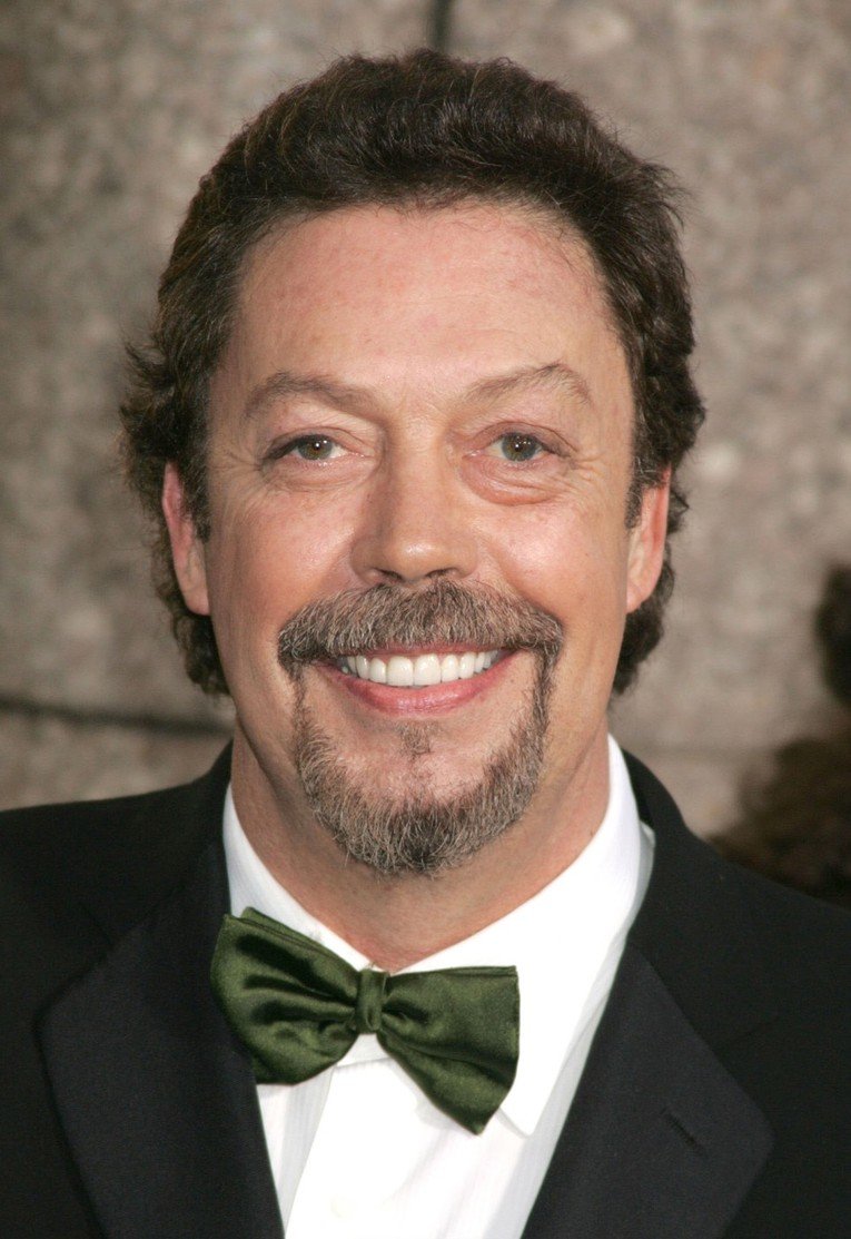 Zbulohet shkaku i vdekjes së aktorit Tim Curry 1 zbulohet shkaku i vdekjes se aktorit tim curry 6a98a0f368795